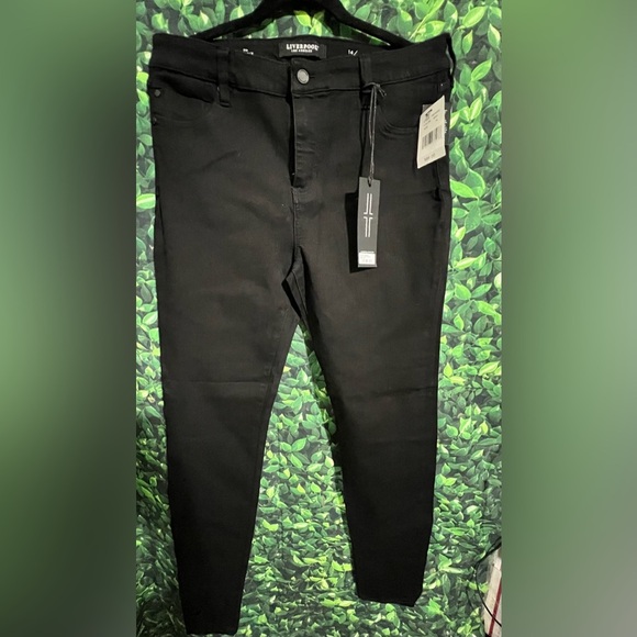 NWT Liverpool Abby Skinny Jeans in Black Rinse -Size 14 Black - Picture 4 of 11